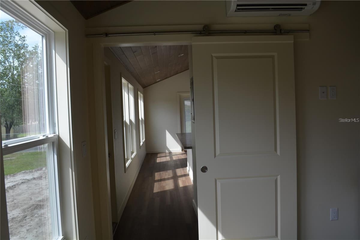 620 THIRD STREET — photo 14 of 25
