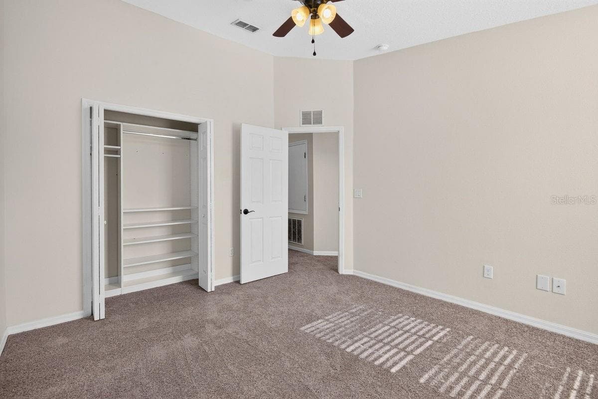 648 SPRING LAKE CIRCLE — photo 26 of 56