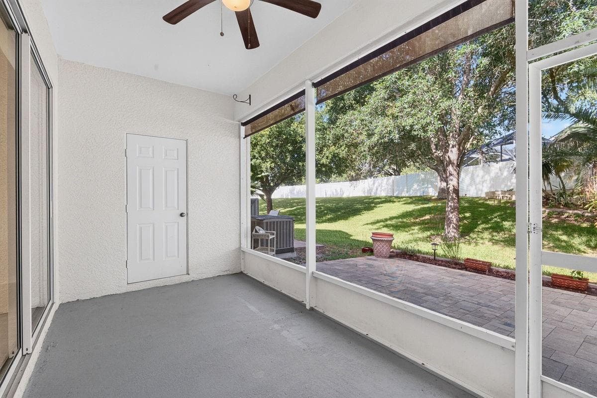 648 SPRING LAKE CIRCLE — photo 30 of 56