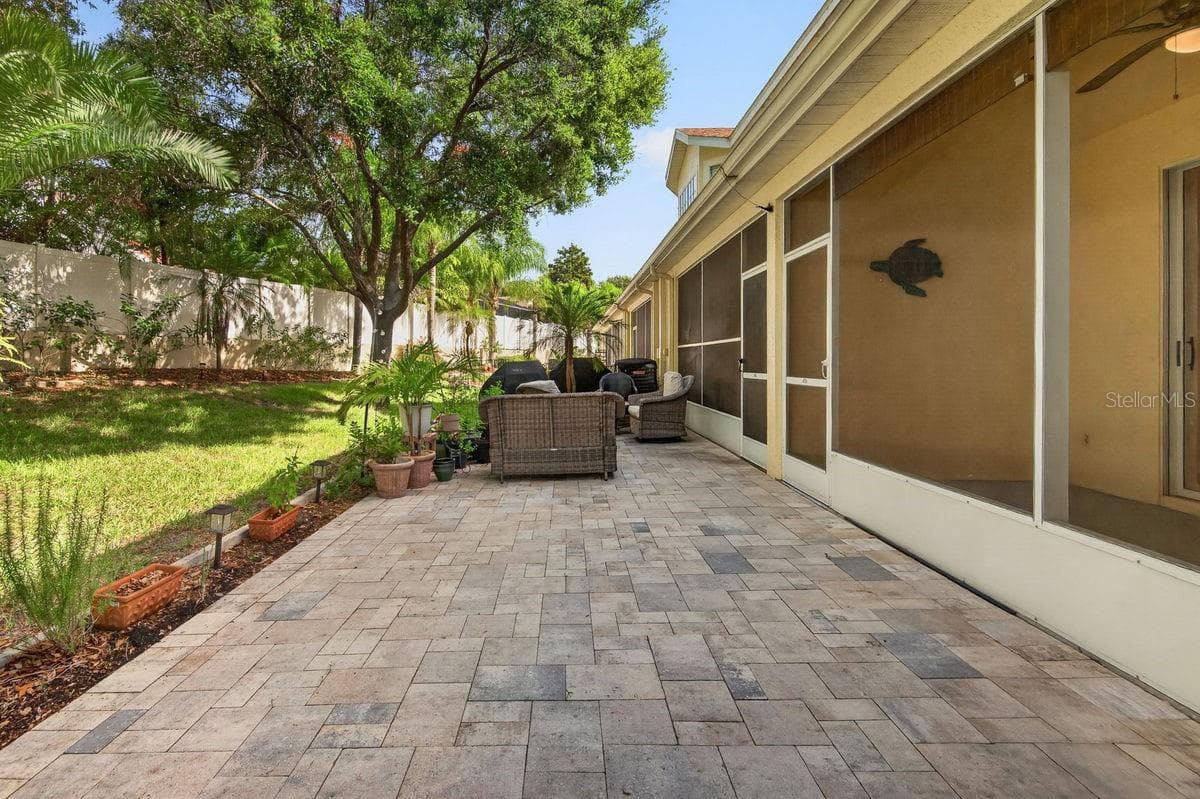 648 SPRING LAKE CIRCLE — photo 36 of 56