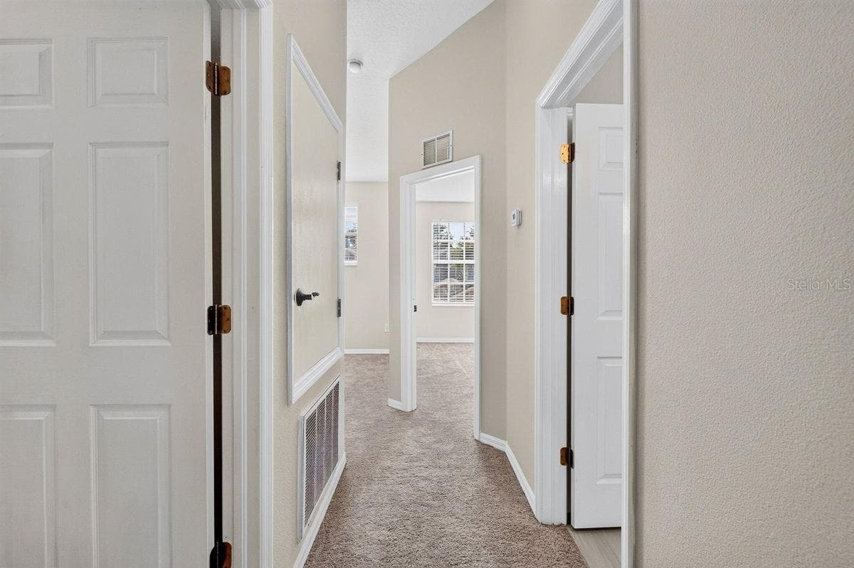 648 SPRING LAKE CIRCLE — photo 16 of 56
