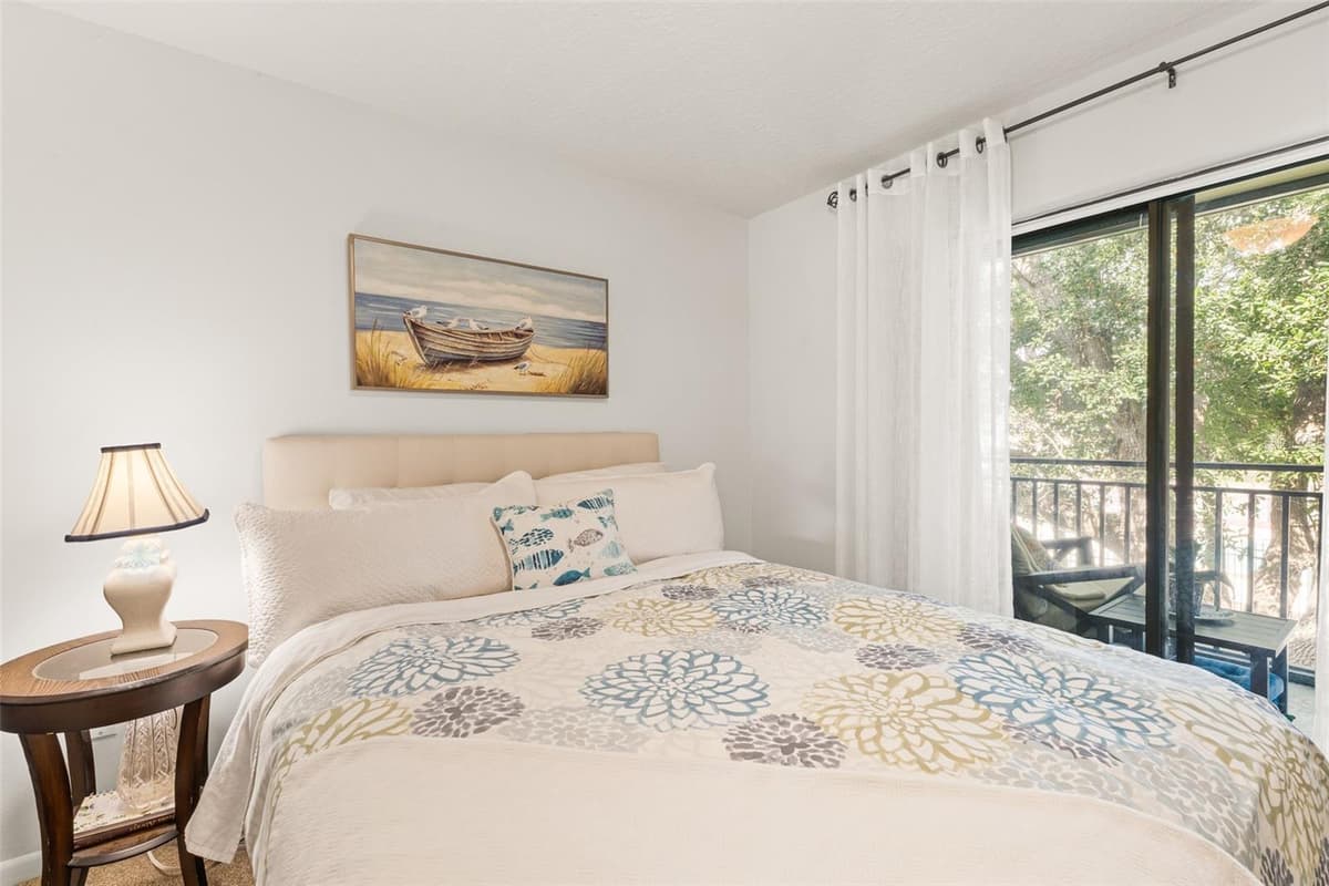 200 INTERNATIONAL DRIVE — photo 11 of 38