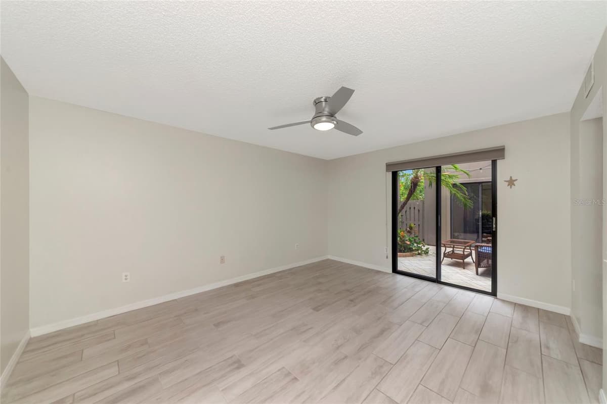 108 WOODLAND PLACE — photo 29 of 50
