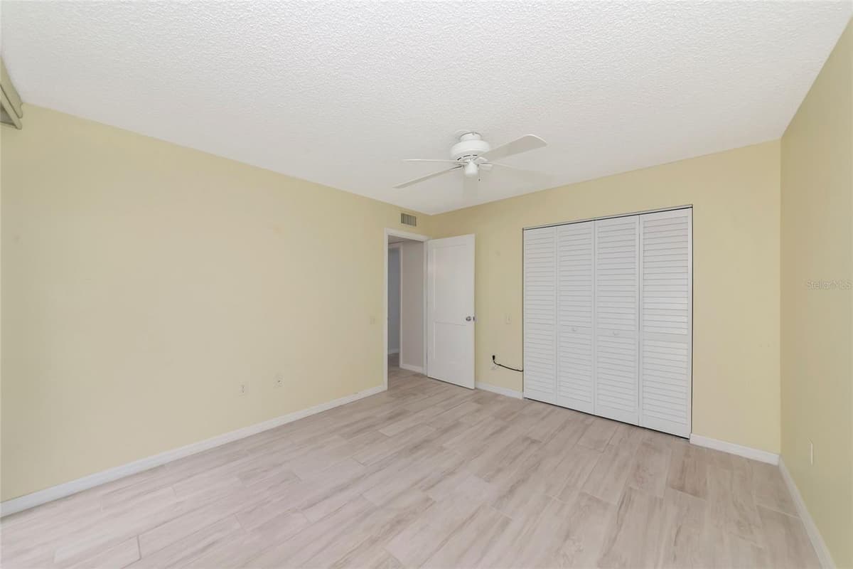 108 WOODLAND PLACE — photo 39 of 50