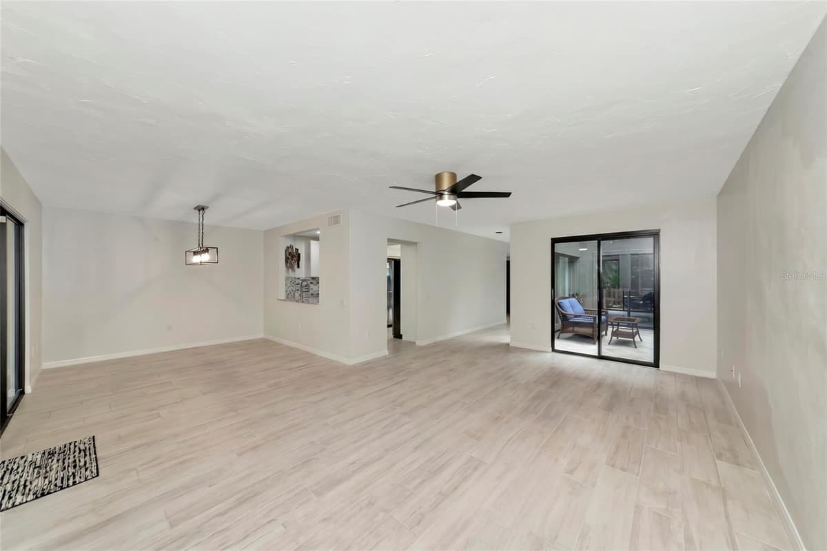 108 WOODLAND PLACE — photo 11 of 50
