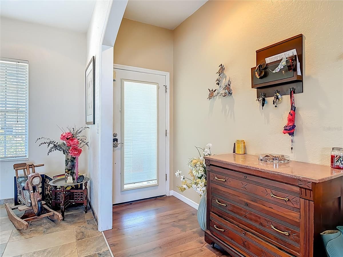 1205 RIVERSIDE DRIVE — photo 14 of 64