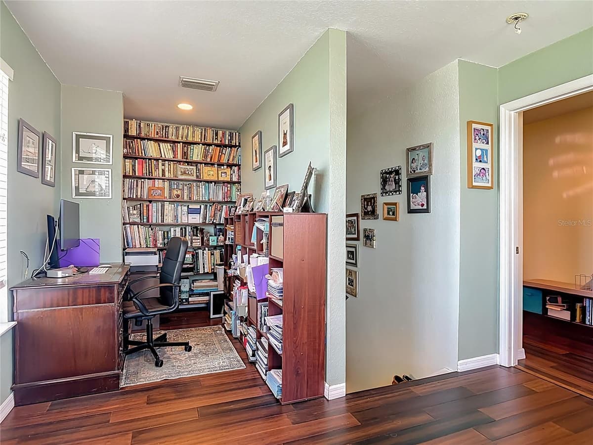 1205 RIVERSIDE DRIVE — photo 38 of 64