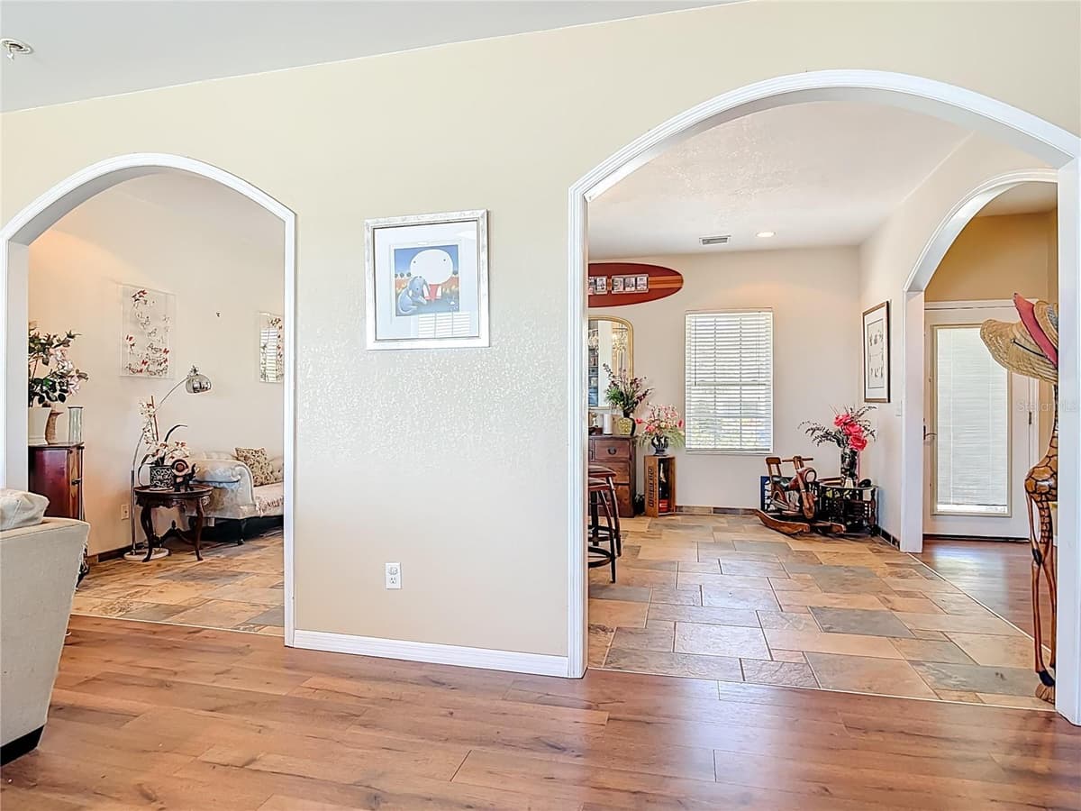 1205 RIVERSIDE DRIVE — photo 22 of 64