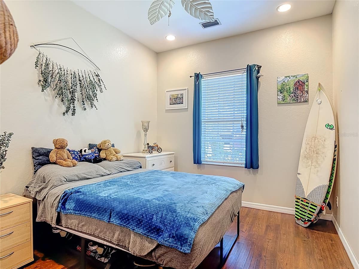 1205 RIVERSIDE DRIVE — photo 48 of 64