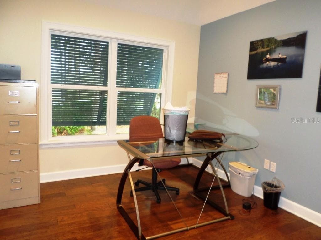 8621 SW 200TH CIR — photo 10 of 29