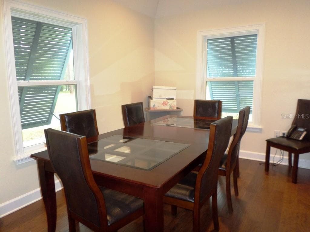 8621 SW 200TH CIR — photo 18 of 29