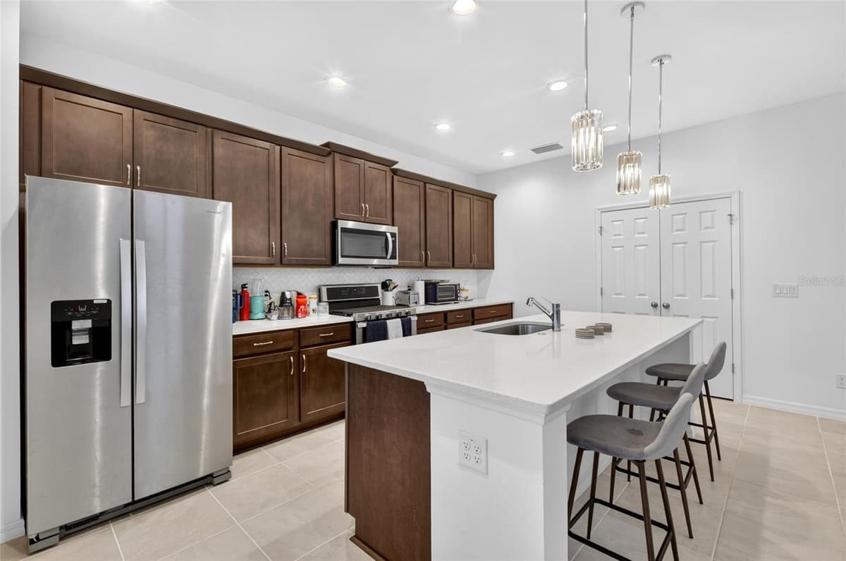 6809 SERPENT HAWK LANE — photo 14 of 68