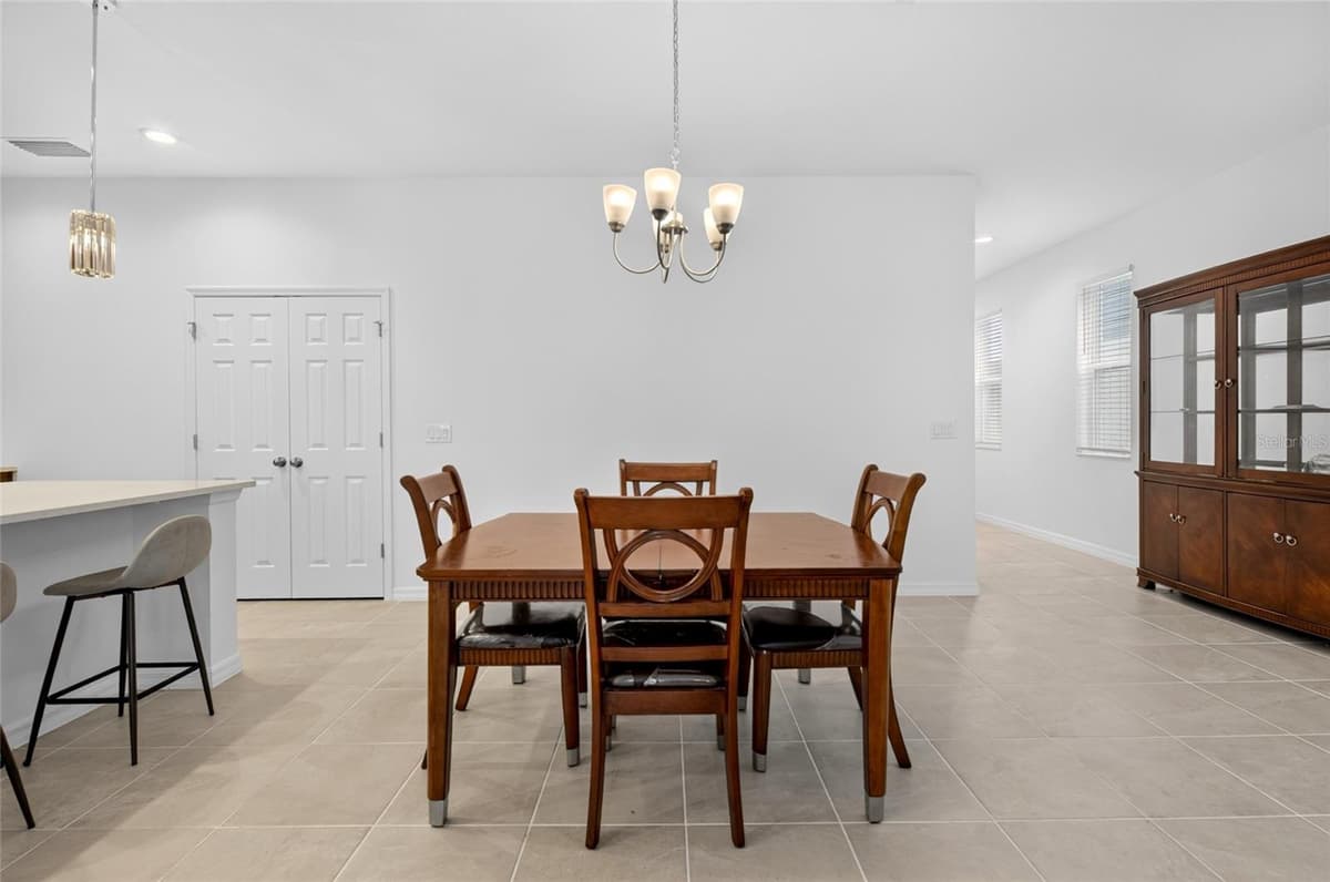 6809 SERPENT HAWK LANE — photo 17 of 68