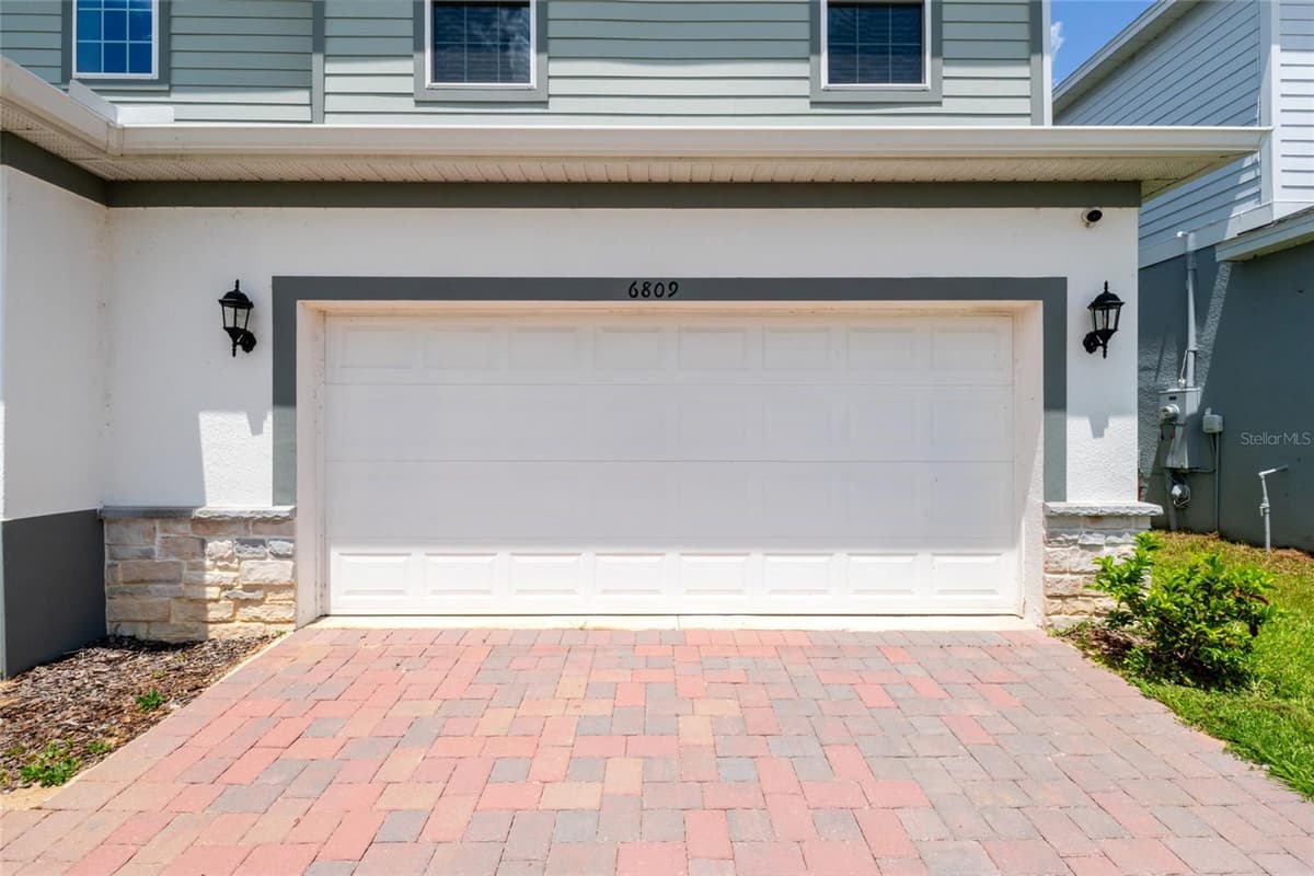 6809 SERPENT HAWK LANE — photo 4 of 68