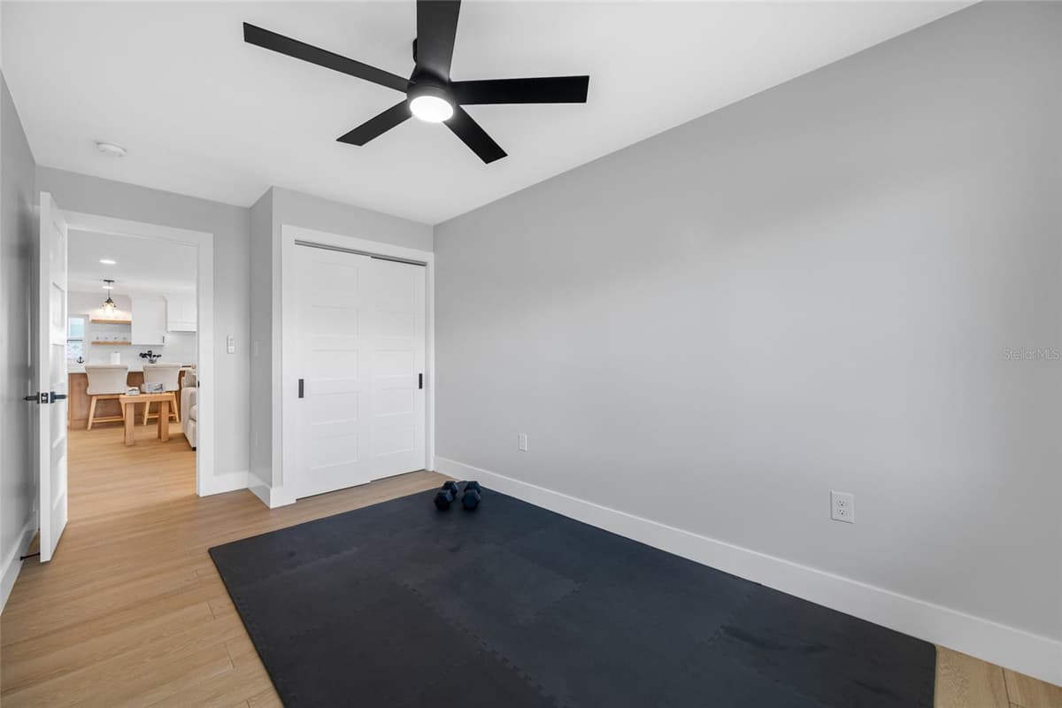 370 59TH AVENUE — photo 30 of 52