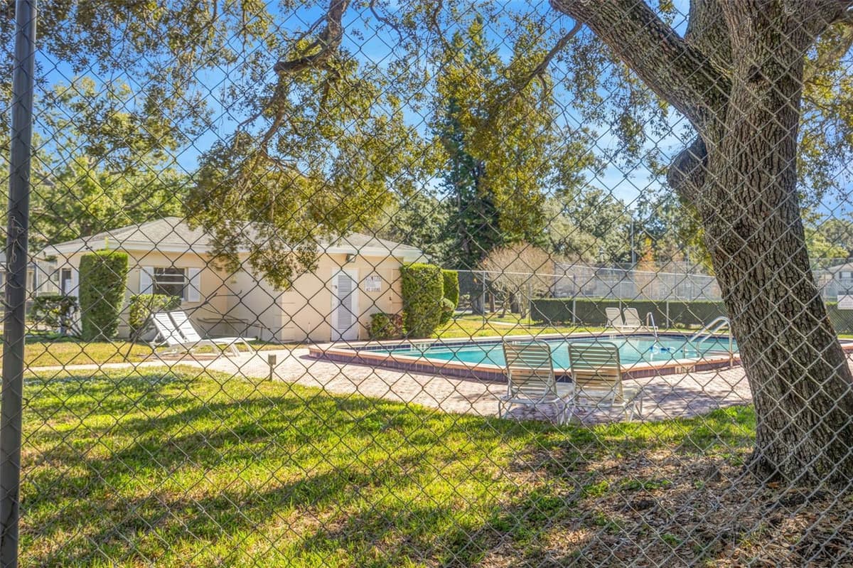 6226 GOLDENMOSS WAY — photo 36 of 36