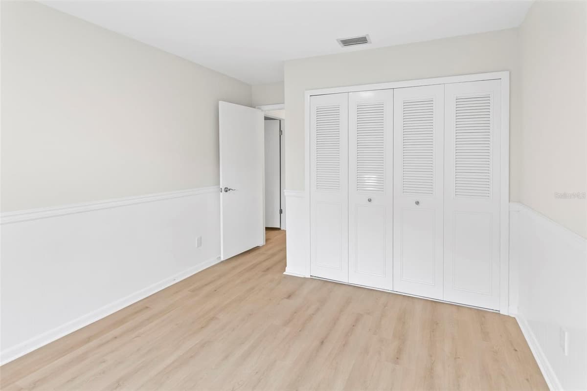 6226 GOLDENMOSS WAY — photo 15 of 36