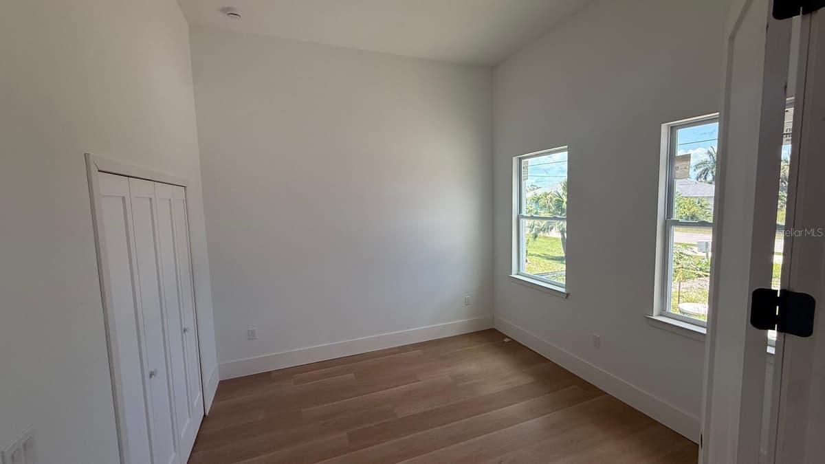 9390 IMPALA CIRCLE — photo 5 of 18