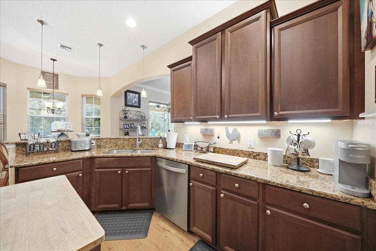 3095 FAWN LAKE BOULEVARD — photo 29 of 71