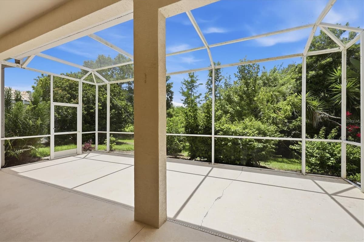 8492 IDLEWOOD COURT — photo 30 of 63