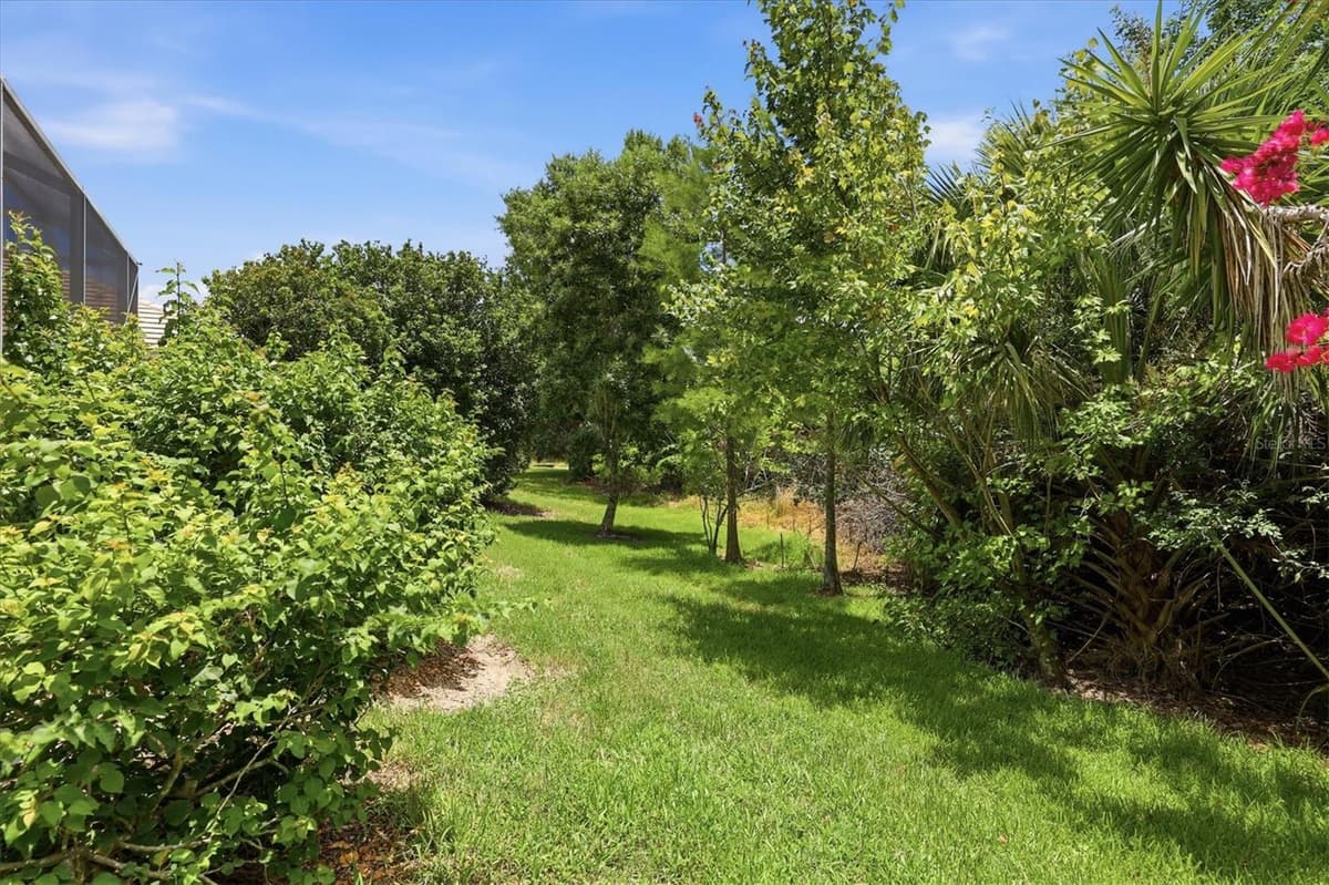 8492 IDLEWOOD COURT — photo 41 of 63