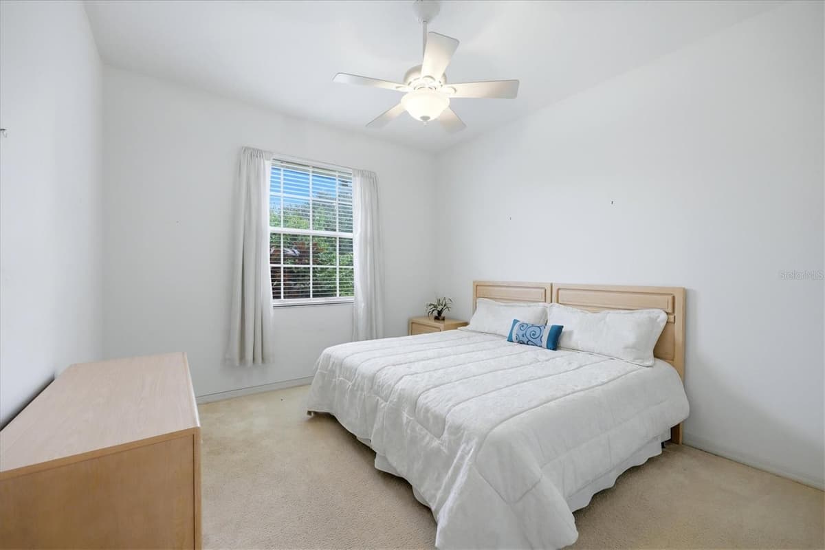 8492 IDLEWOOD COURT — photo 5 of 63