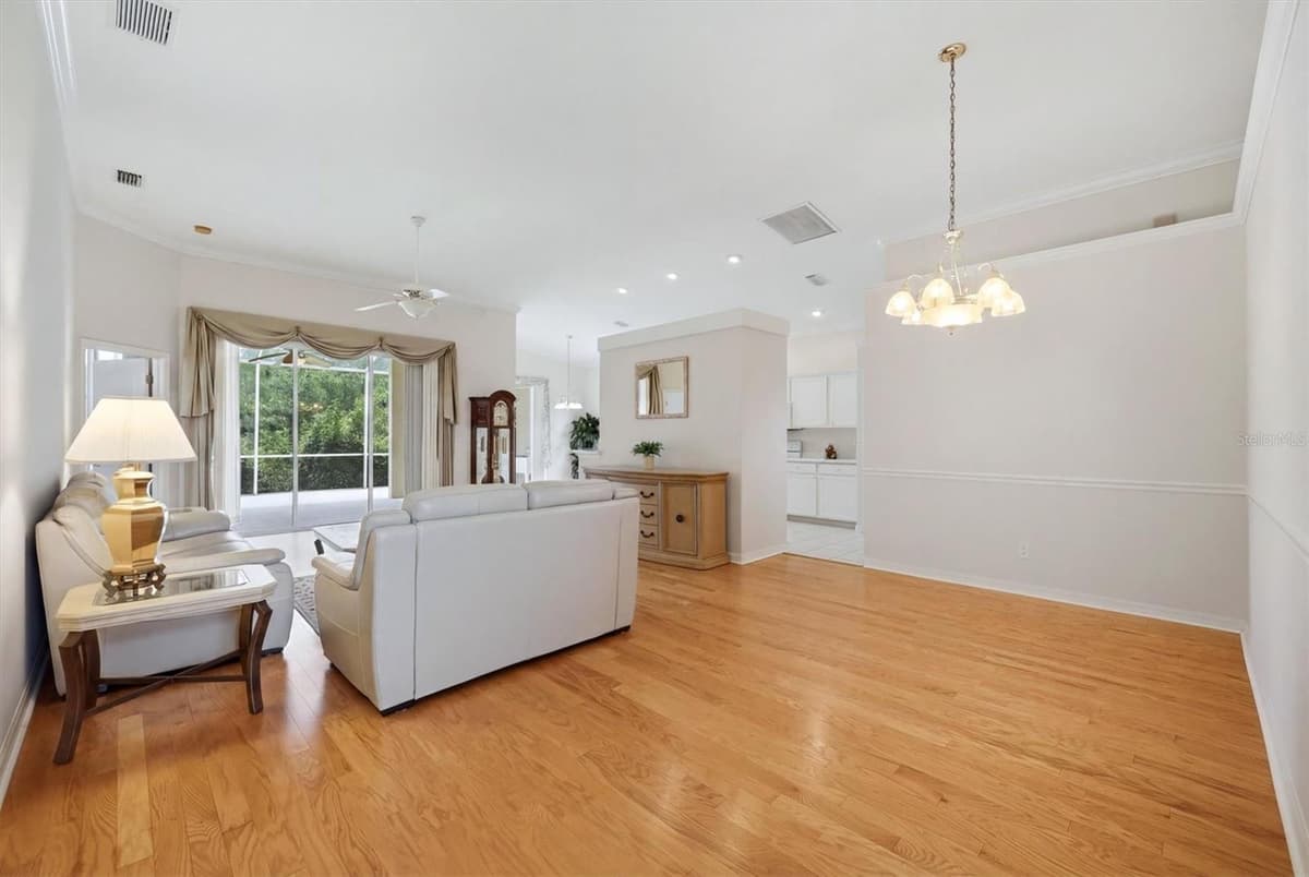 8492 IDLEWOOD COURT — photo 12 of 63