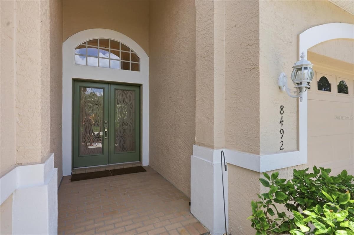 8492 IDLEWOOD COURT — photo 31 of 63