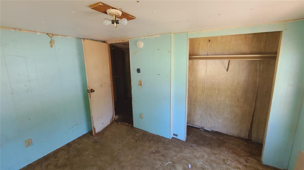 1683 MAGNOLIA LANE — photo 14 of 67
