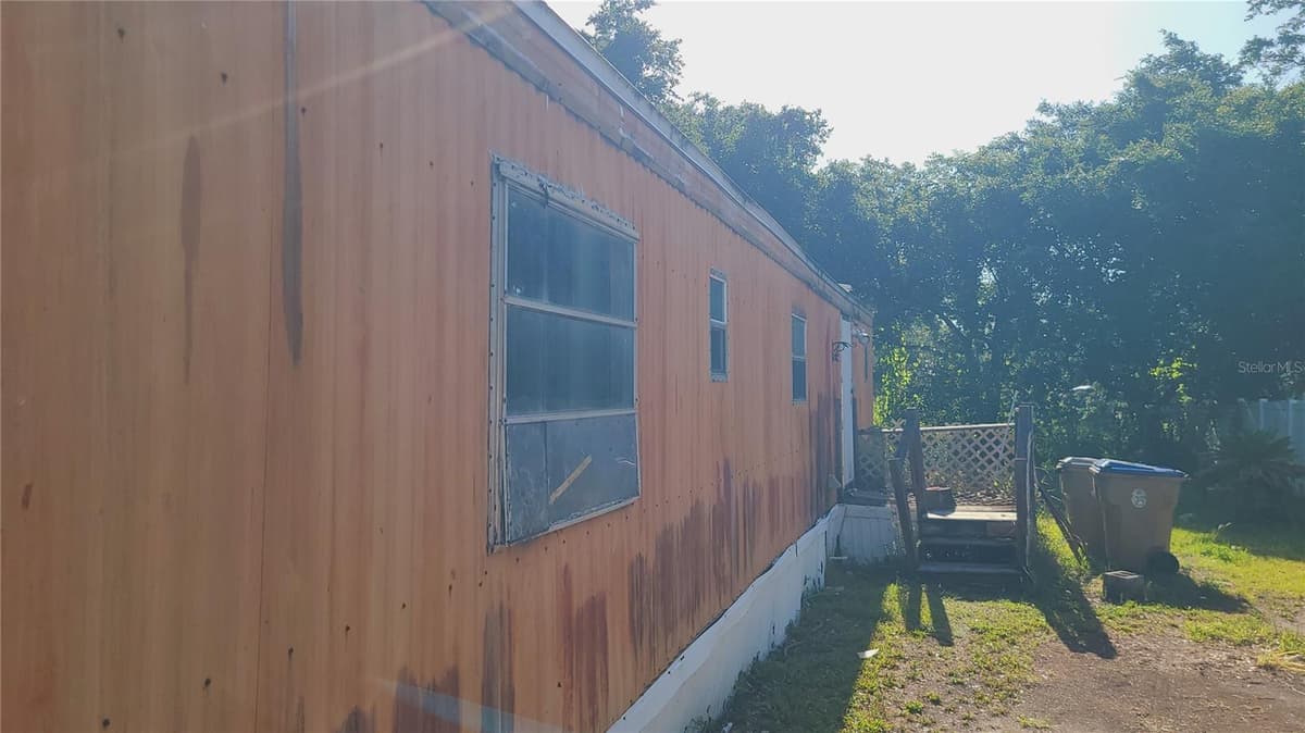 1683 MAGNOLIA LANE — photo 5 of 67