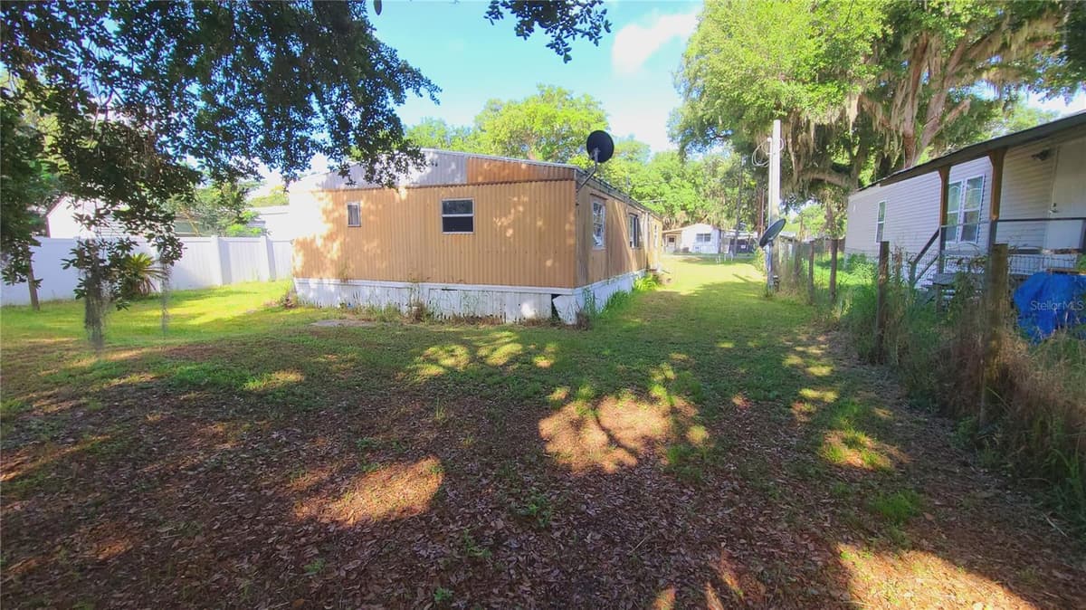 1683 MAGNOLIA LANE — photo 43 of 67