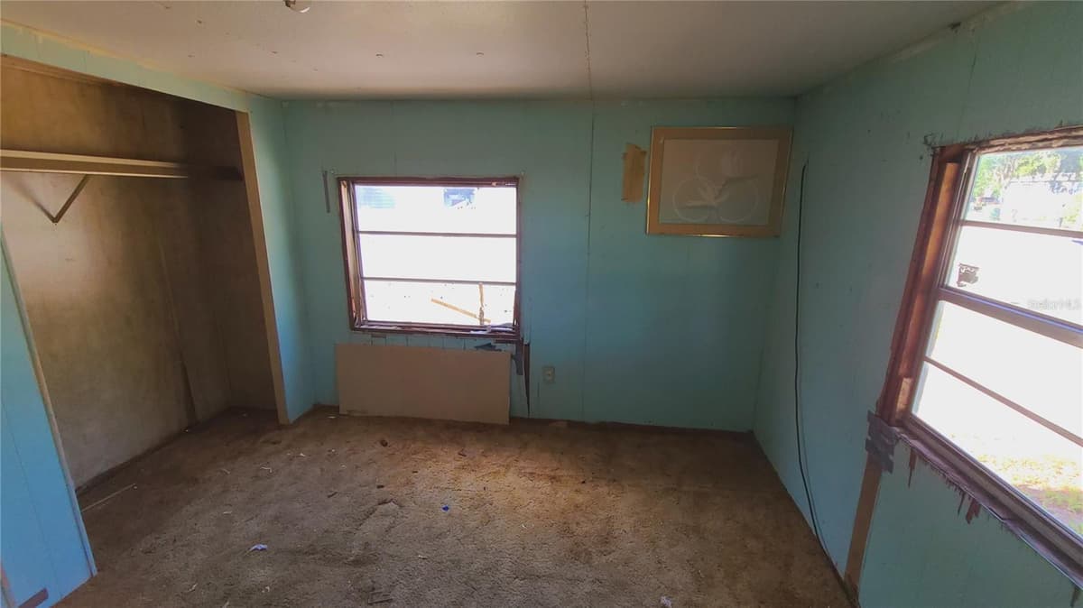 1683 MAGNOLIA LANE — photo 13 of 67