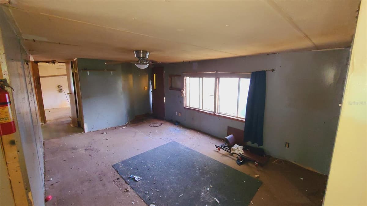 1683 MAGNOLIA LANE — photo 22 of 67