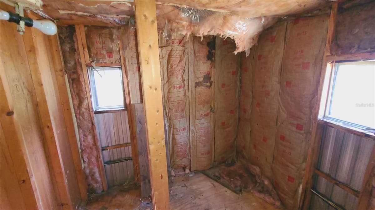 1683 MAGNOLIA LANE — photo 33 of 67