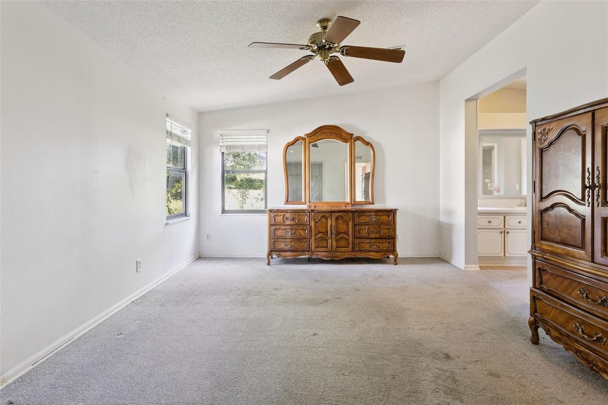 1787 SCHWARTZ BOULEVARD — photo 9 of 17