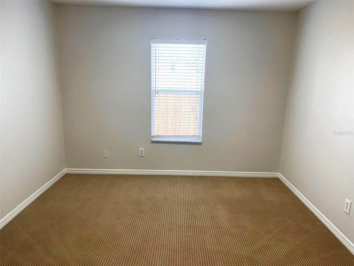 111 RANDOLPH AVENUE — photo 9 of 21