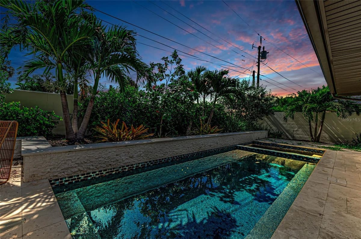 861 RAFAEL BOULEVARD — photo 45 of 51