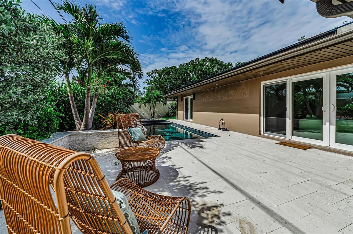 861 RAFAEL BOULEVARD — photo 43 of 51