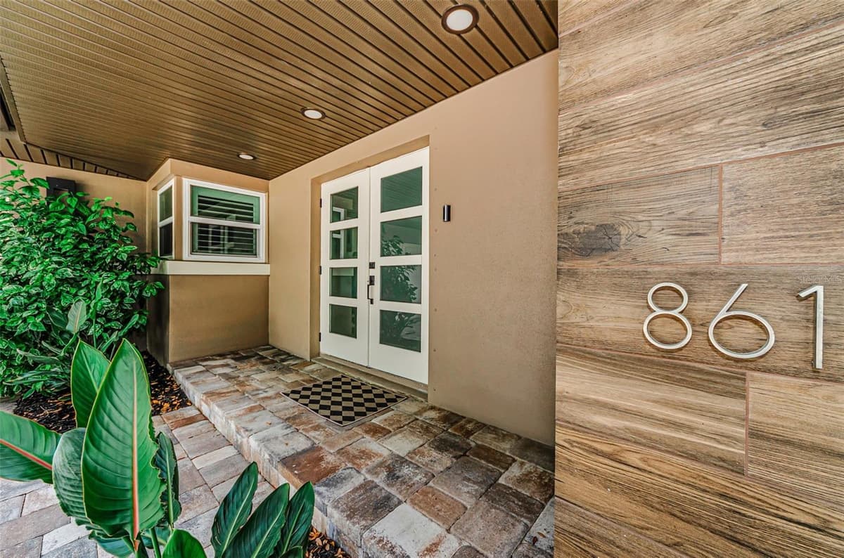 861 RAFAEL BOULEVARD — photo 7 of 51
