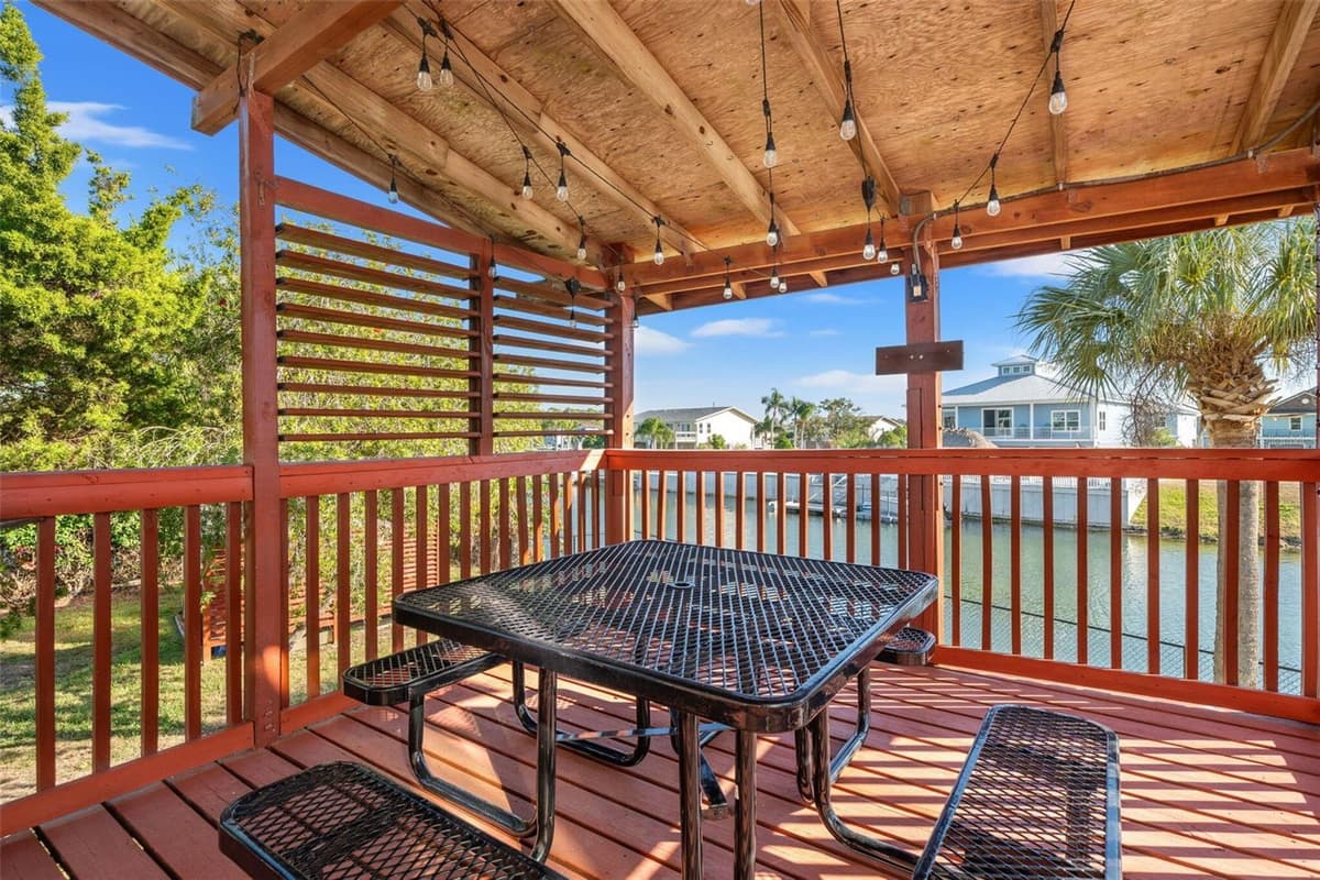 3179 AZALEA DRIVE — photo 24 of 83
