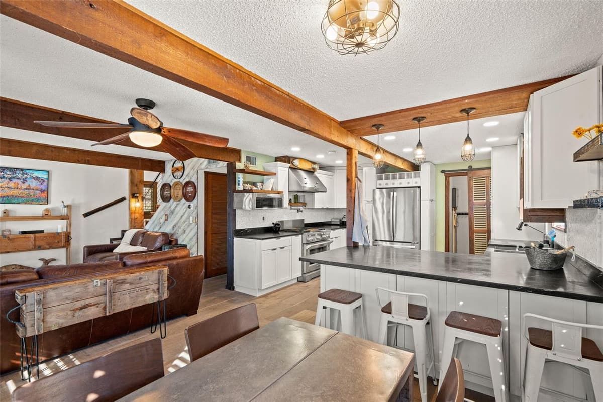 3179 AZALEA DRIVE — photo 55 of 83