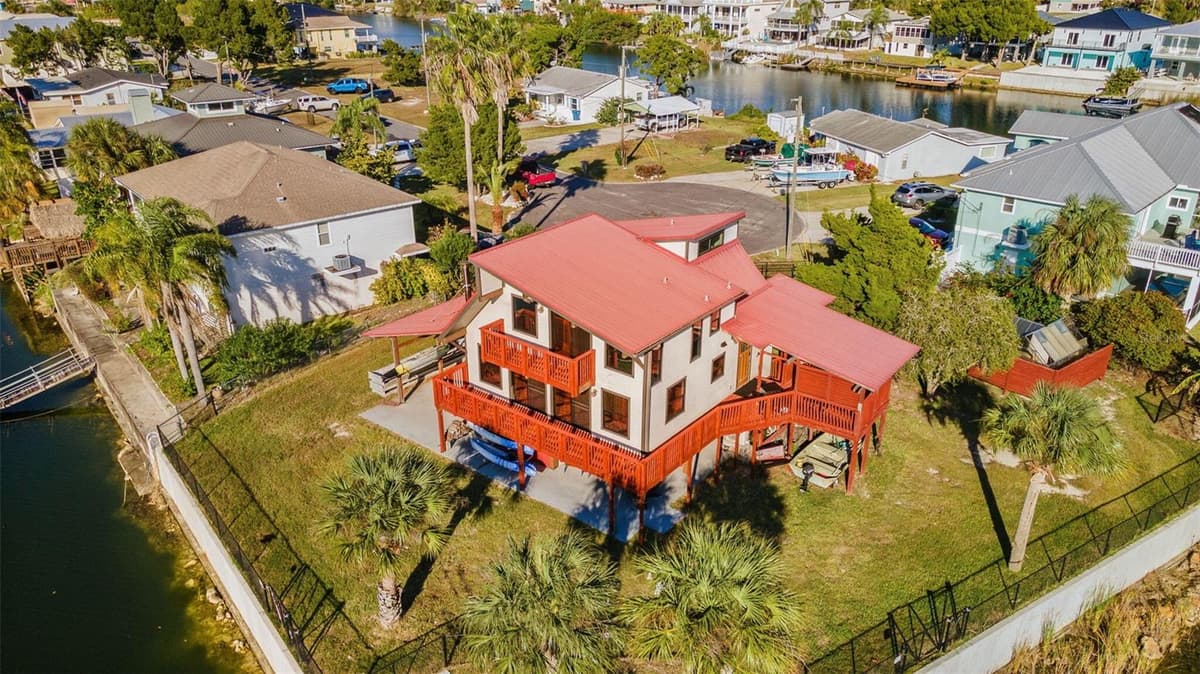 3179 AZALEA DRIVE — photo 2 of 83