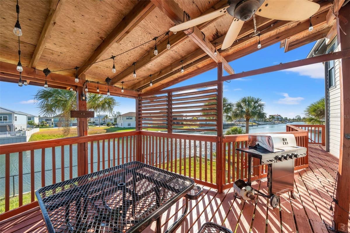 3179 AZALEA DRIVE — photo 20 of 83