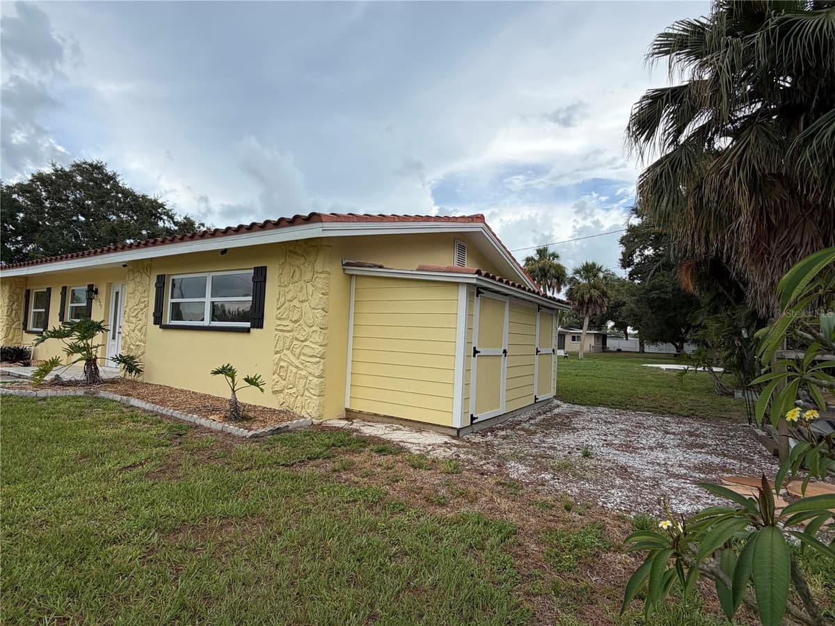 623 PALM BOULEVARD — photo 7 of 23