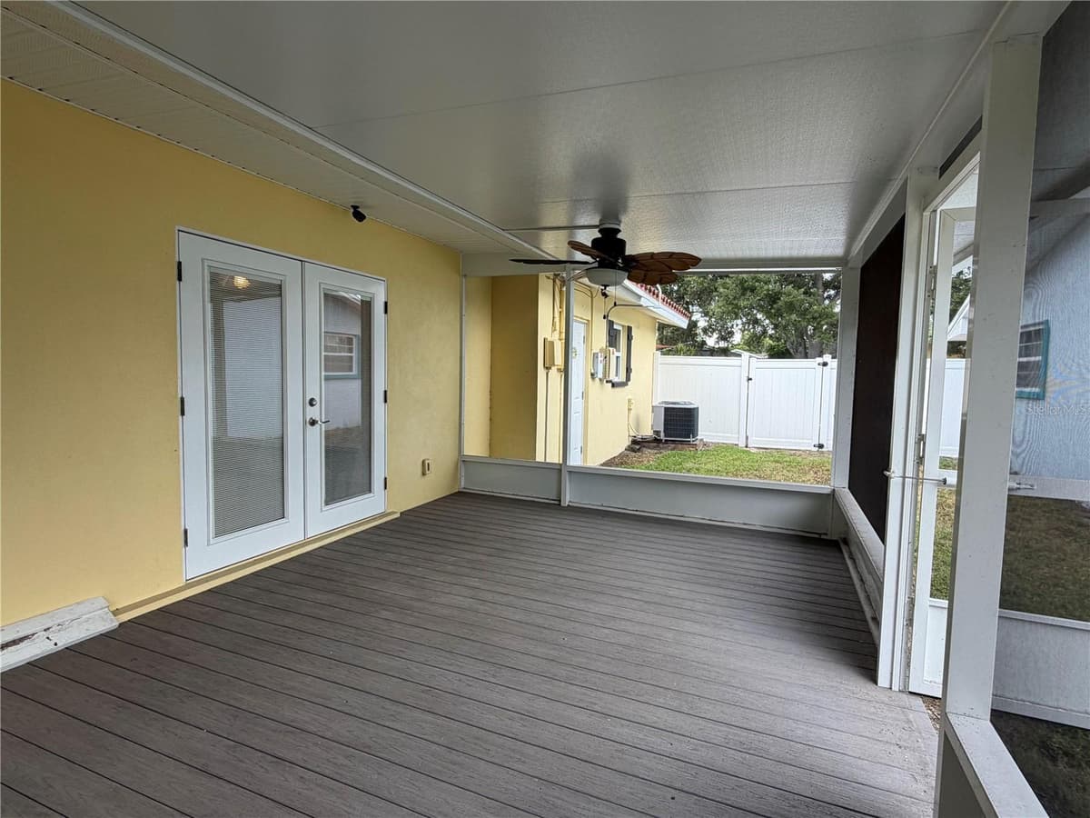 623 PALM BOULEVARD — photo 9 of 23