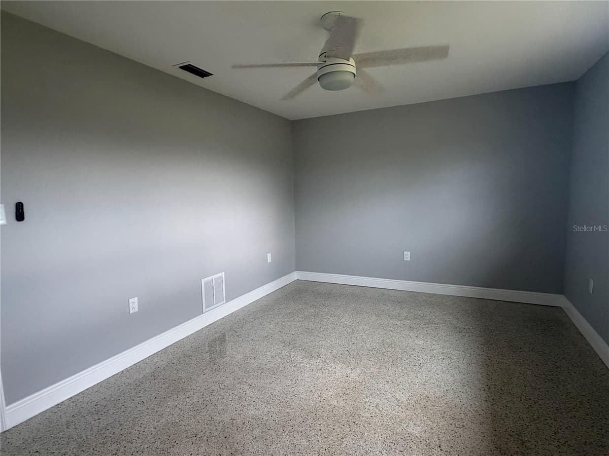 623 PALM BOULEVARD — photo 19 of 23