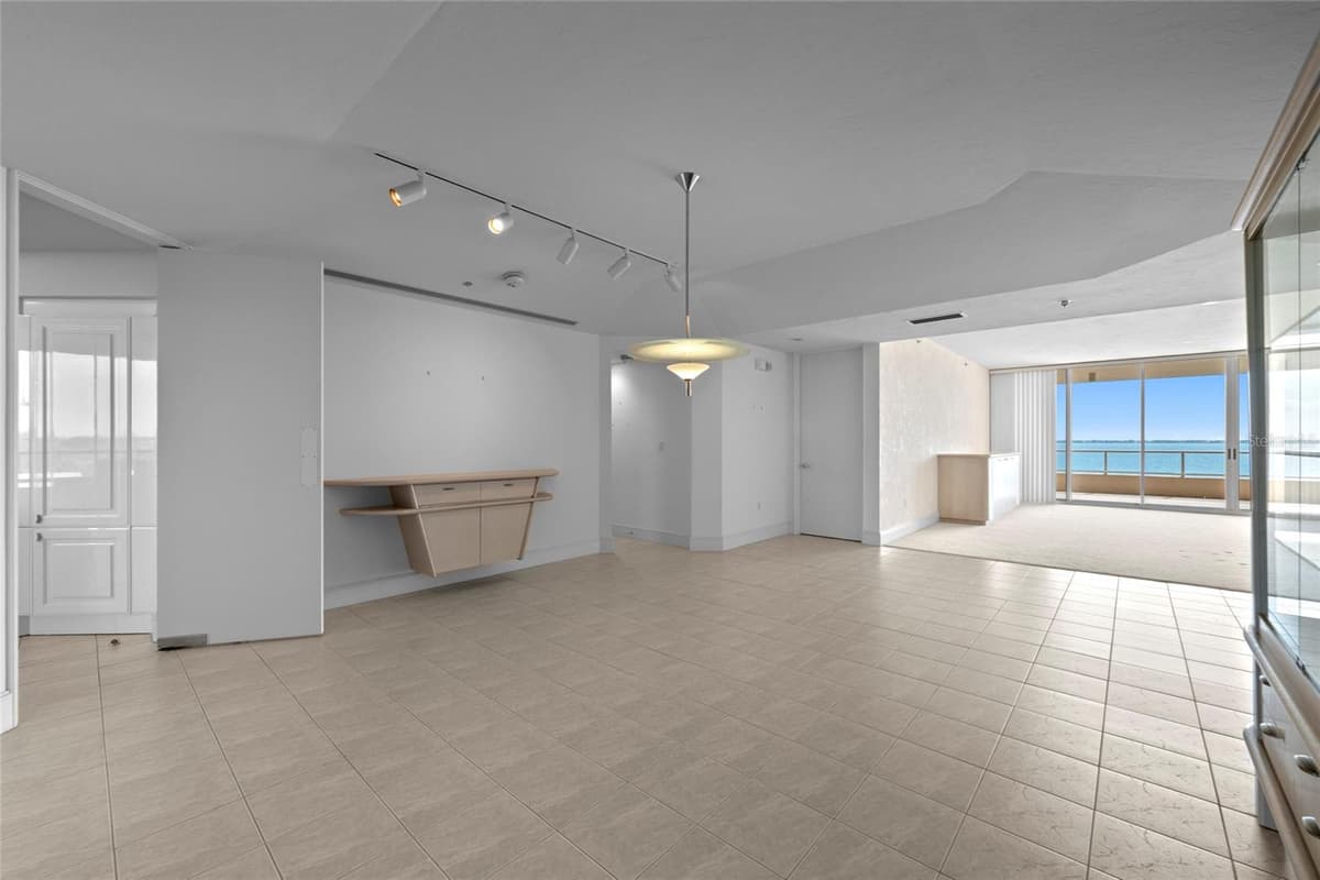 3060 GRAND BAY BOULEVARD — photo 16 of 47