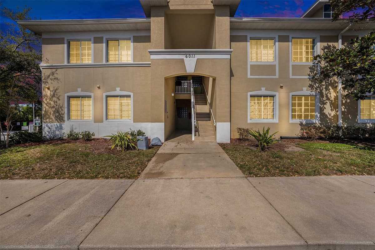 6011 SKYDALE WAY — photo 1 of 24