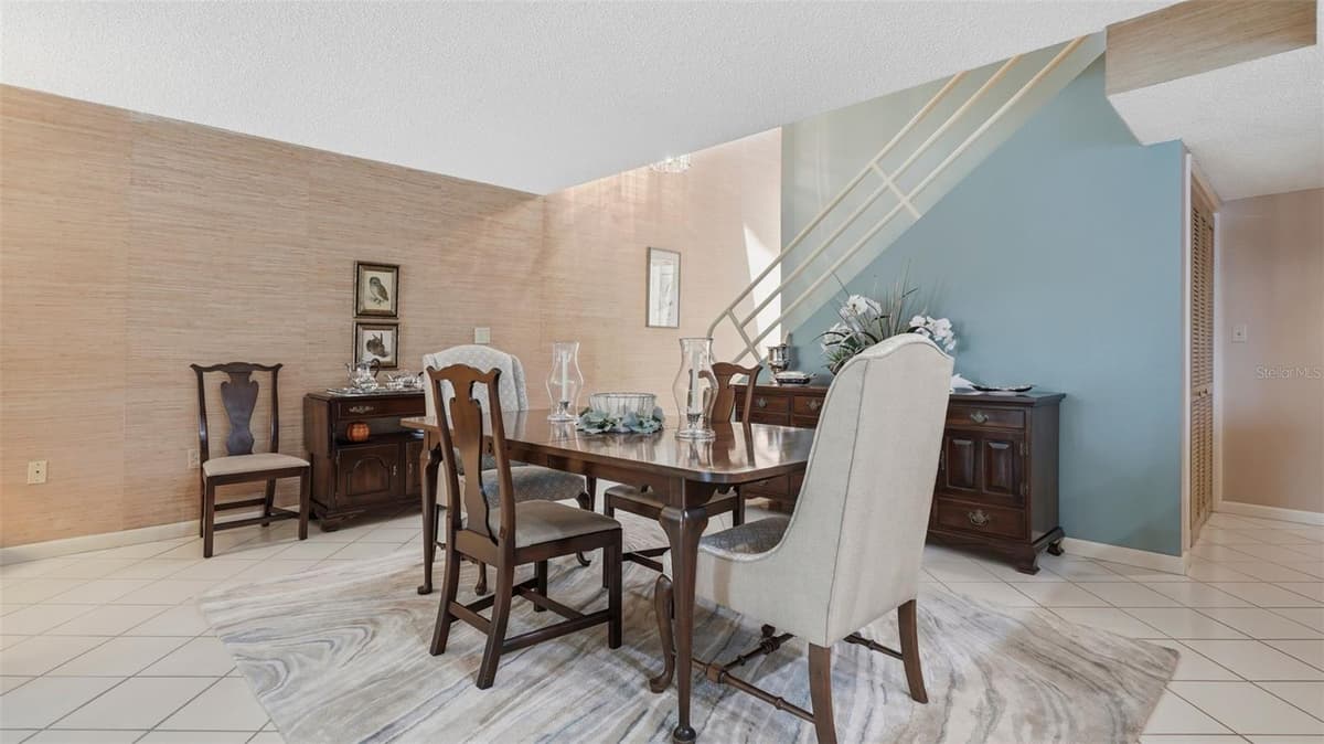 910 PINELLAS BAYWAY — photo 25 of 43