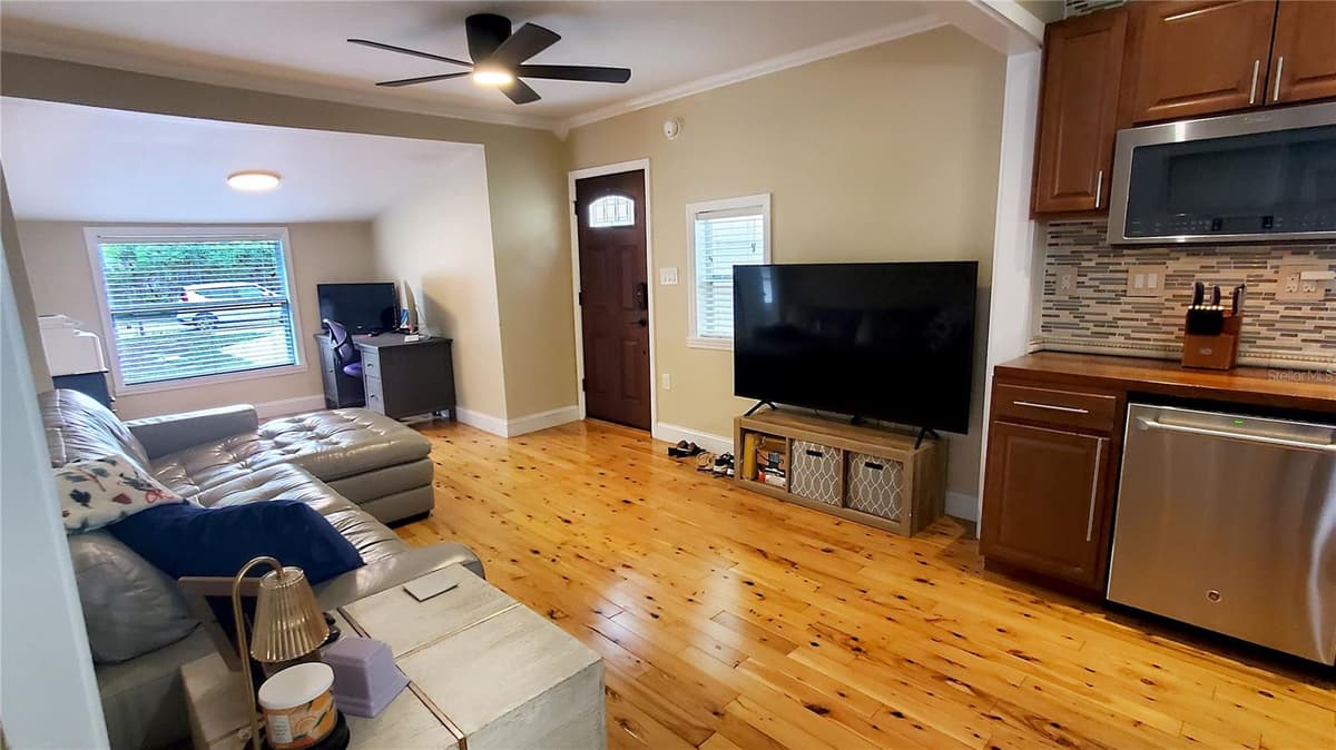 1722 ALBEMARLE ROAD — photo 8 of 28